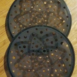 Pampered Chef Set Of 2 Microwave Chip Makers